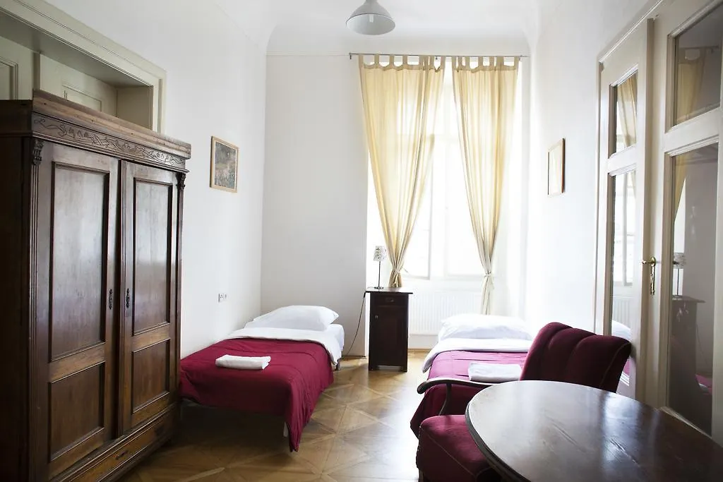 Little Town Budget Hotel Prága Csehország