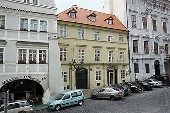 Little Town Budget Hotel Prága Csehország