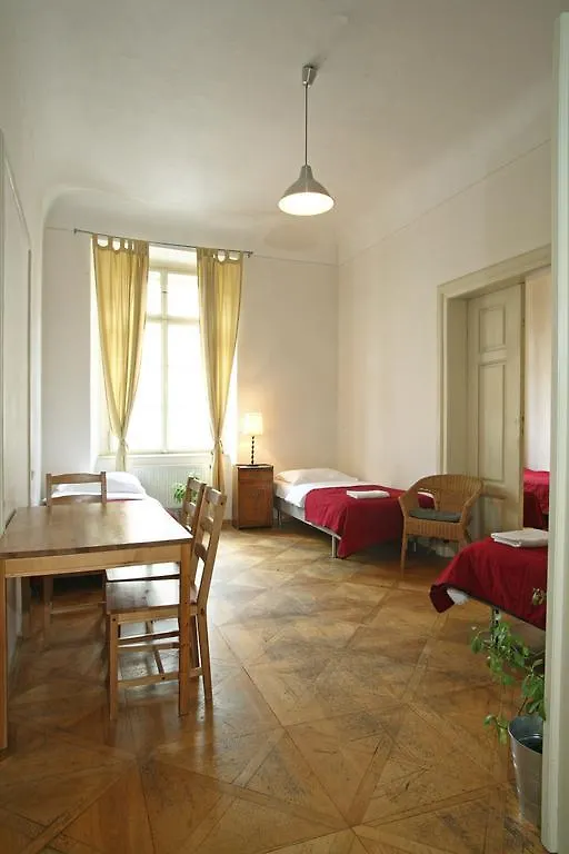 Little Town Budget Hotel Prága Csehország