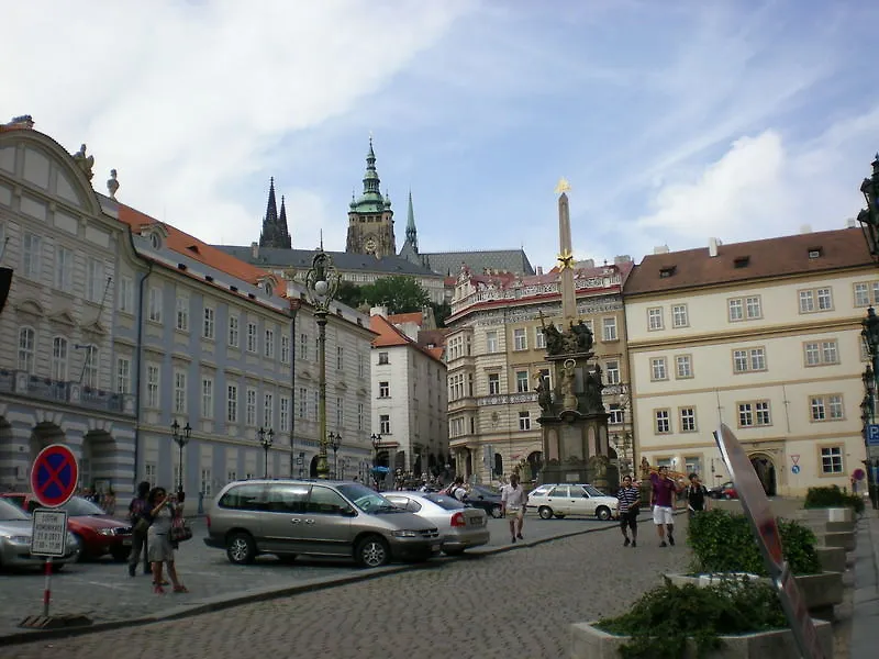 Little Town Budget Hotel Prága