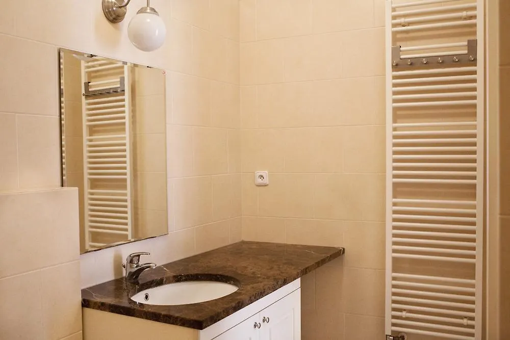 Little Town Budget Hotel Prága